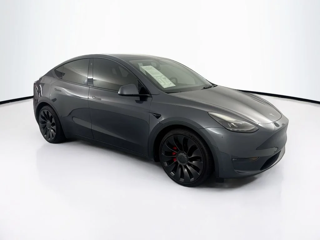 Used 2022 Gray Tesla Performance image 3