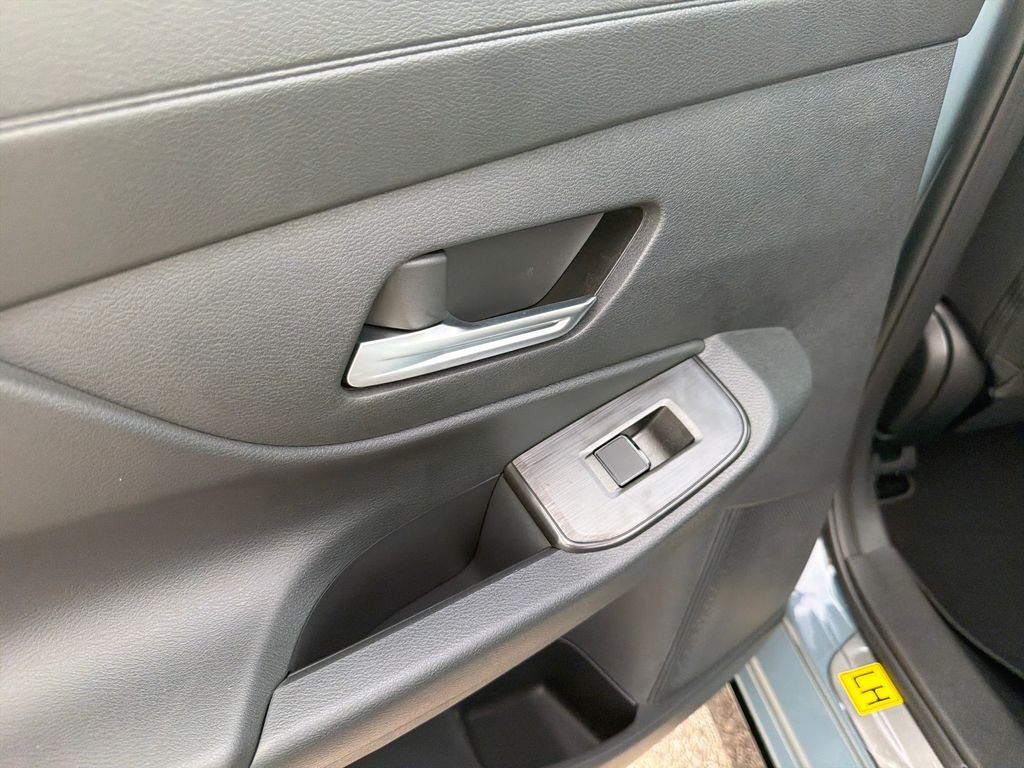 New 2026 Nissan Sentra SR 4D Sedan