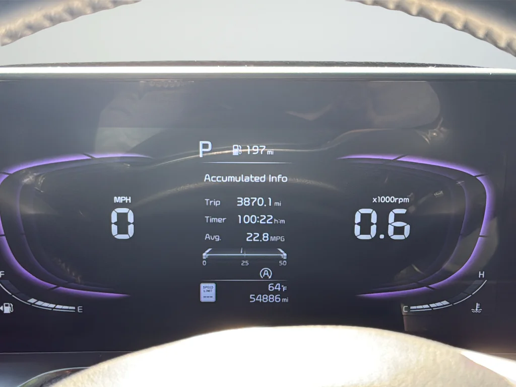 Used 2025 Black Kia S image 37