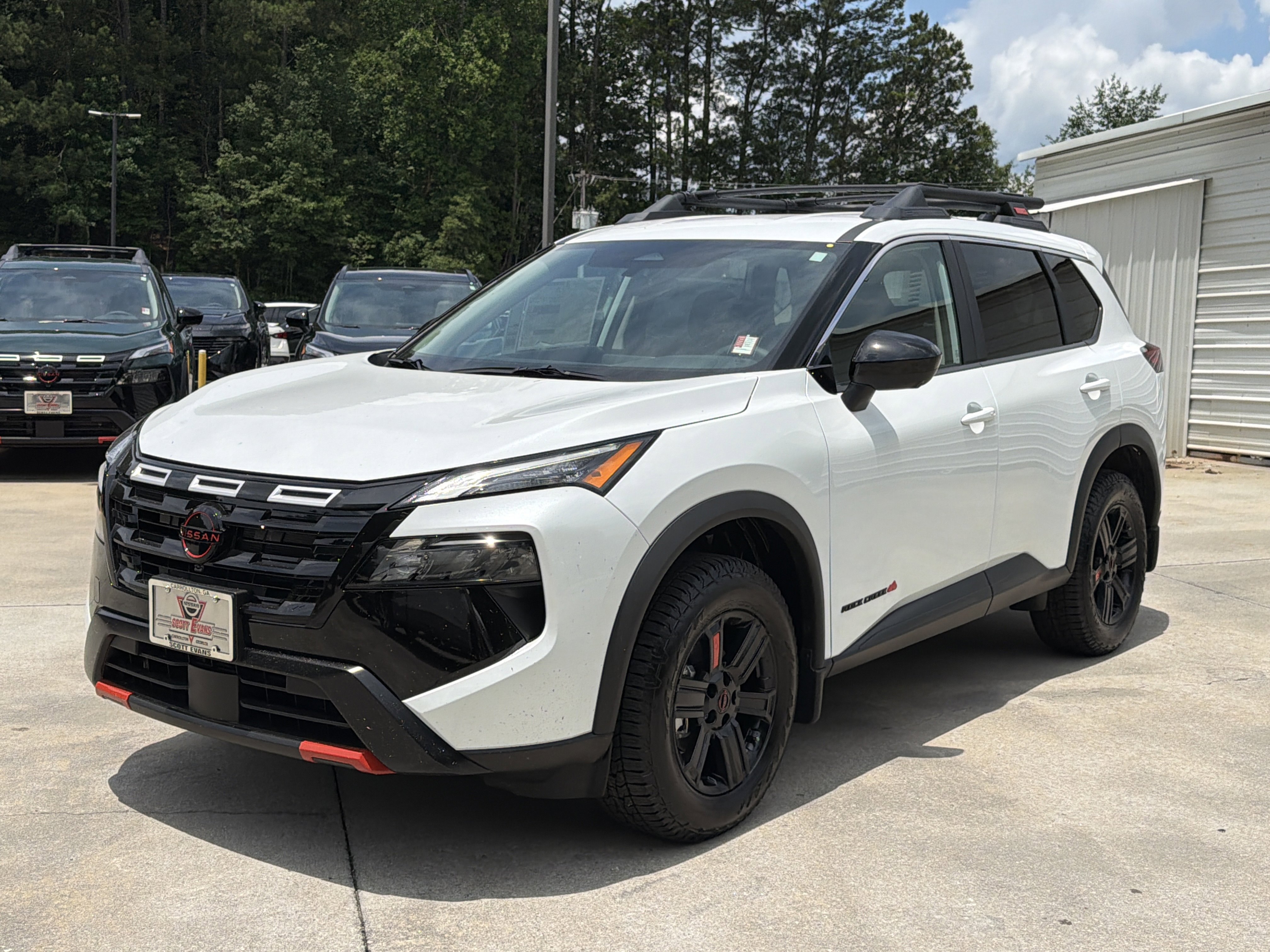 New 2026 Everest White Pearl Tricoat Nissan Rock Creek image 4