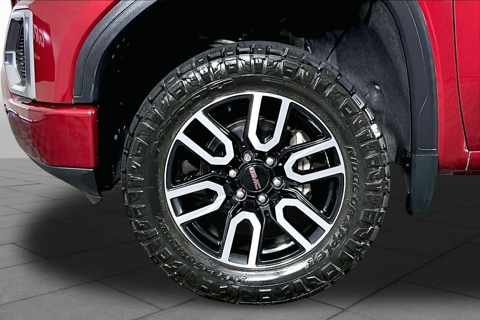Used 2019 Red Quartz Tintcoat GMC AT4 image 10