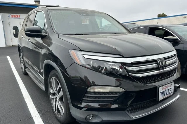 Used 2016 Honda Pilot Elite with VIN 5FNYF6H0XGB033818 for sale in Ventura, CA