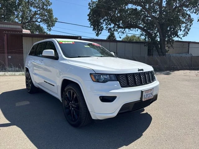 2019 Jeep Grand Cherokee Altitude