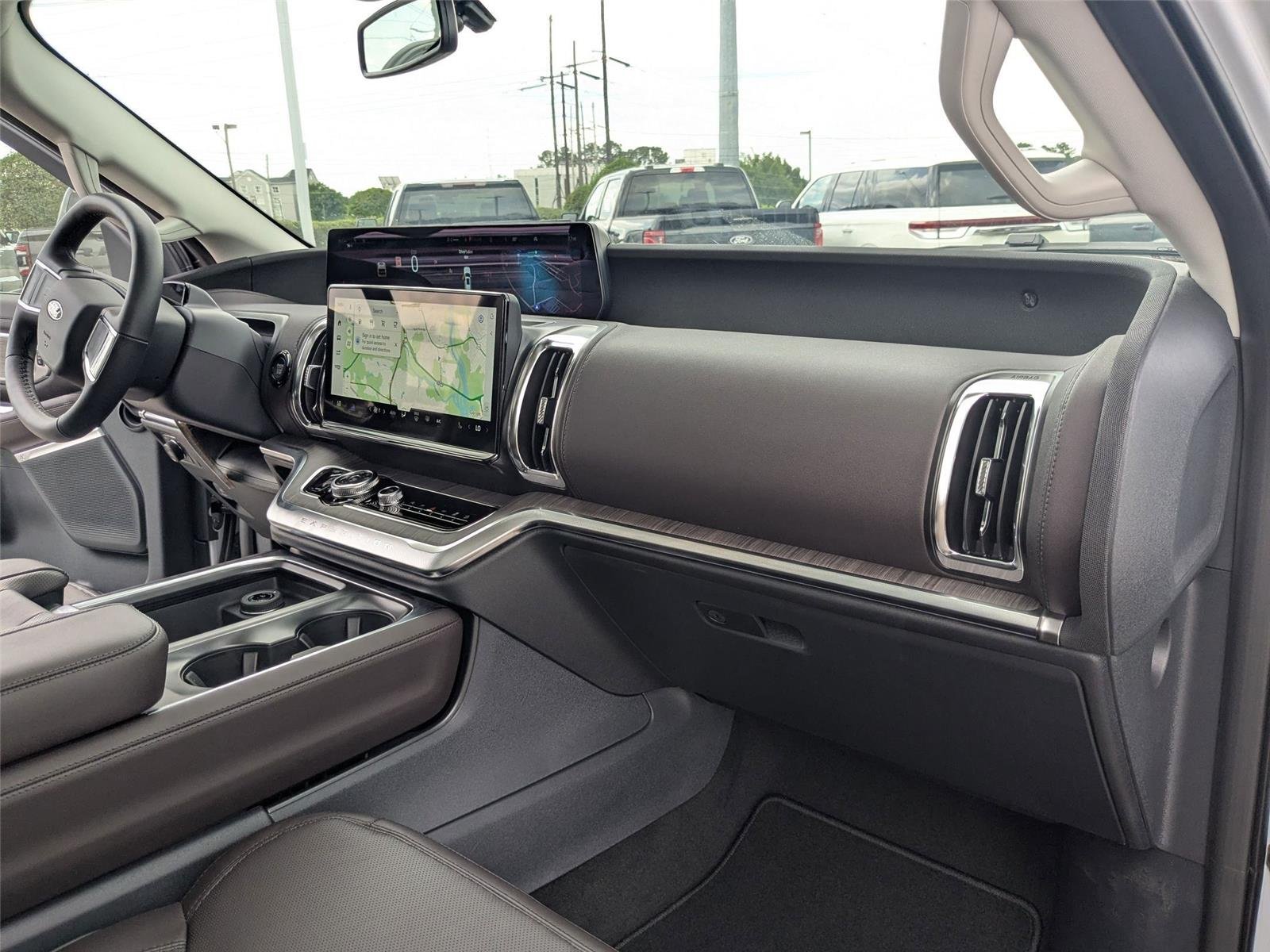 New 2026 Space Silver Metallic Ford Platinum® image 34