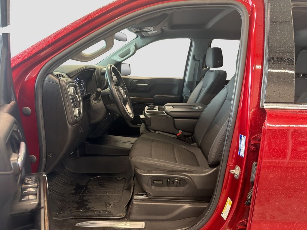 Used 2021 Red GMC SLE image 9