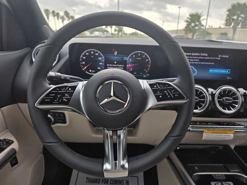 New 2026 Polar White Mercedes-Benz GLA 250 image 20