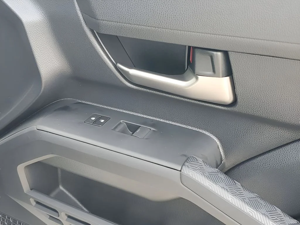 2025 Toyota Tacoma TRD Sport - Photo 48