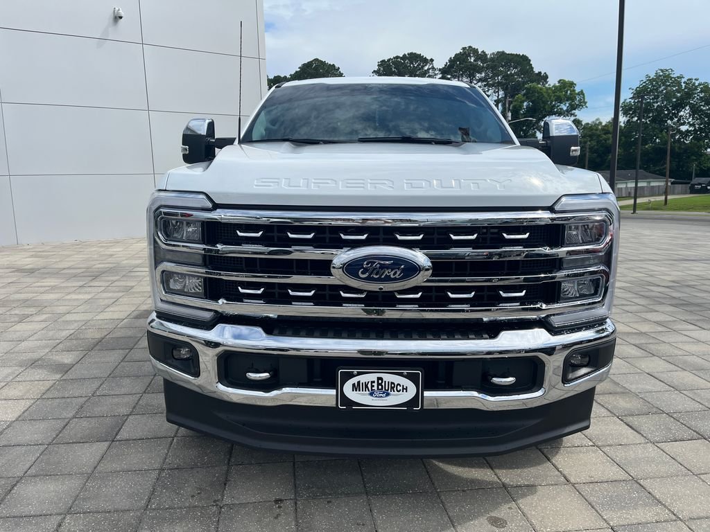 Used 2024 Oxford White Ford Lariat image 9