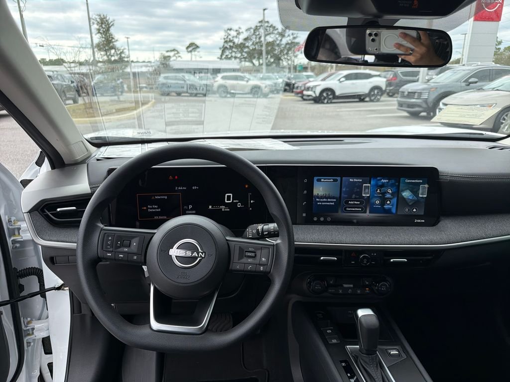 New 2026 Nissan Kicks SV 4D Sport Utility