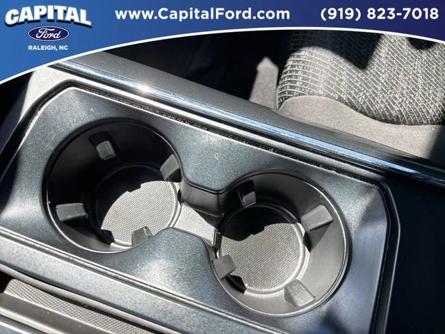 Used 2023 Gray Ford XLT image 31