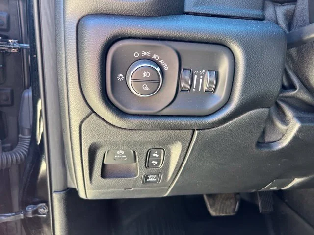 Used 2021 Black Ram Laramie image 14