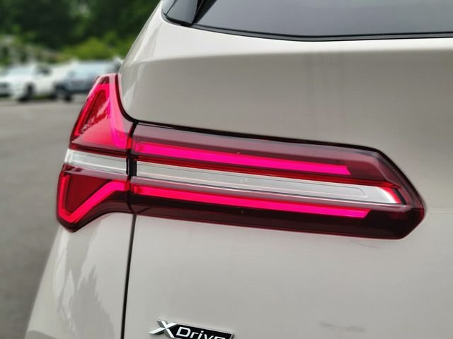 New 2026 Beige BMW 30 xDrive image 10