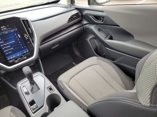 Used 2024 Blue Subaru Premium image 17