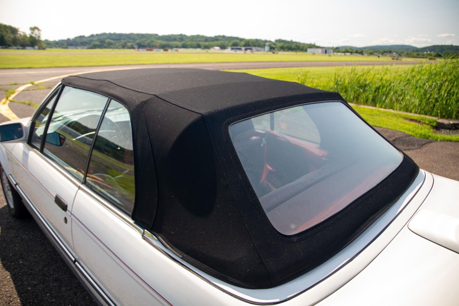 Used 1990 WHITE BMW 325iC image 15