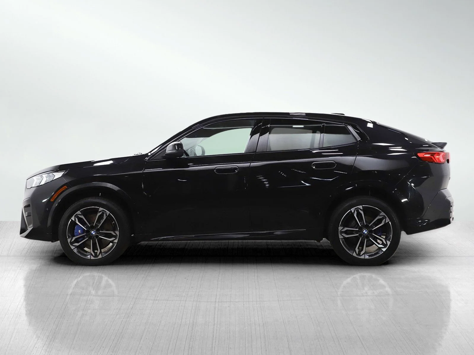 Used 2025 BMW X2 28i with VIN WBX63GM01S5375716 for sale in Wayzata, Minnesota