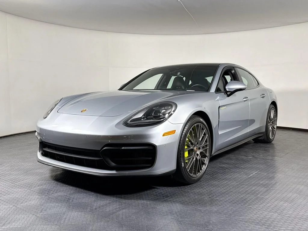 Used 2021 Dolomite Porsche 4S image 1