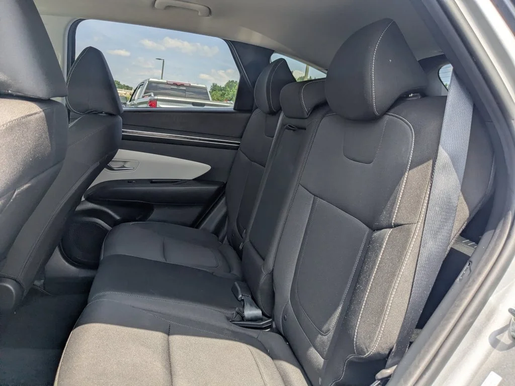 Used 2022 Shimmering Silver Hyundai SEL image 22