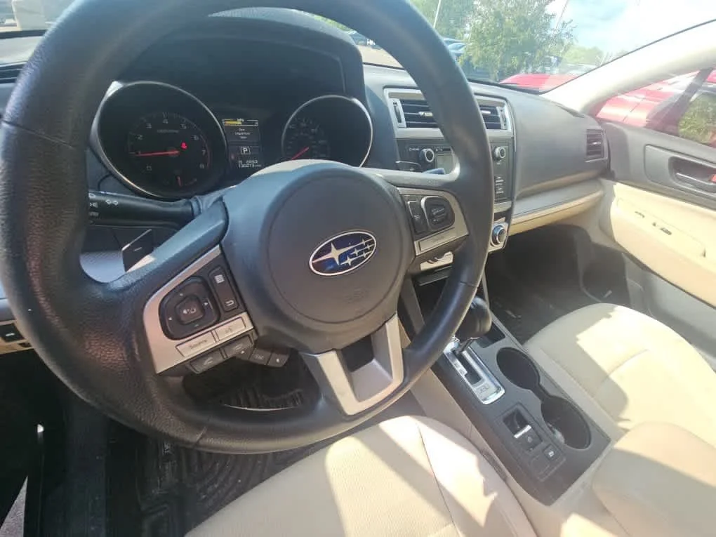 Used 2015 Crystal Black Silica Subaru 2.5i image 7