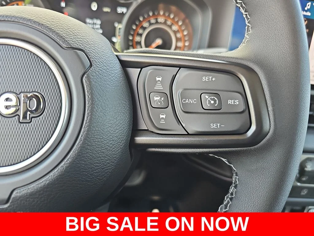 2025 Jeep Gladiator Mojave - Photo 17
