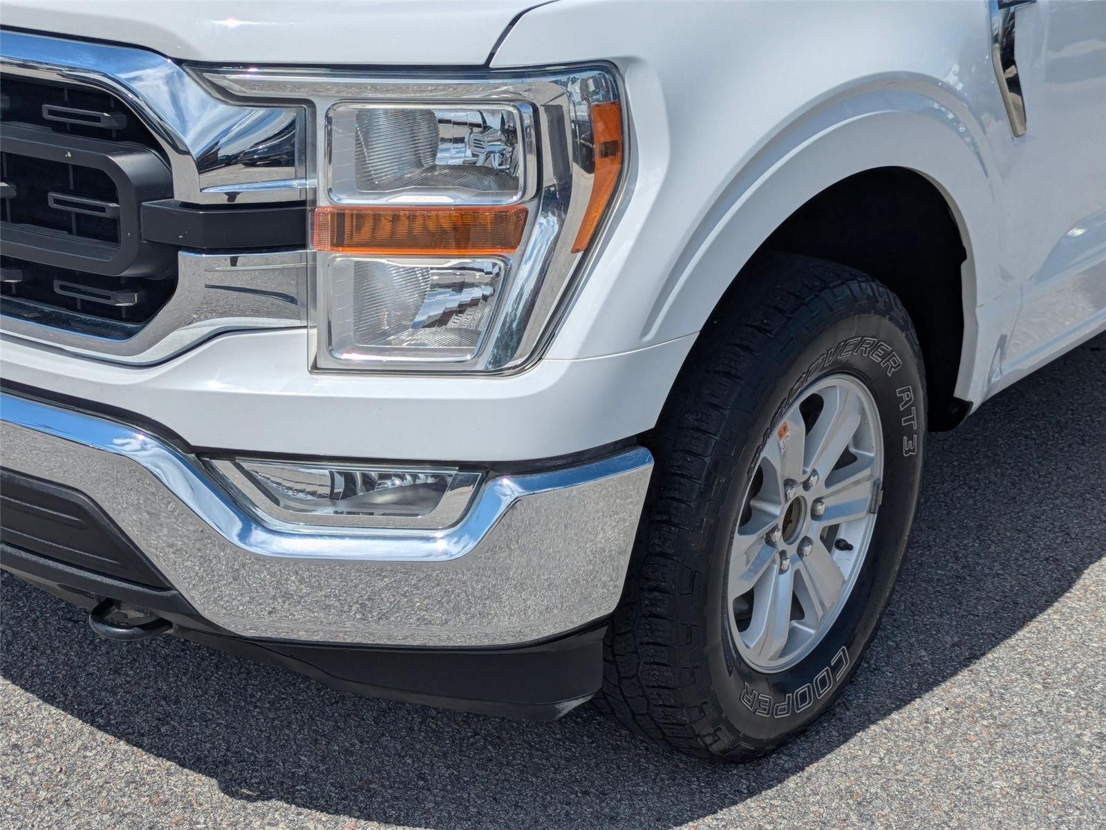 Used 2021  Ford XLT image 9