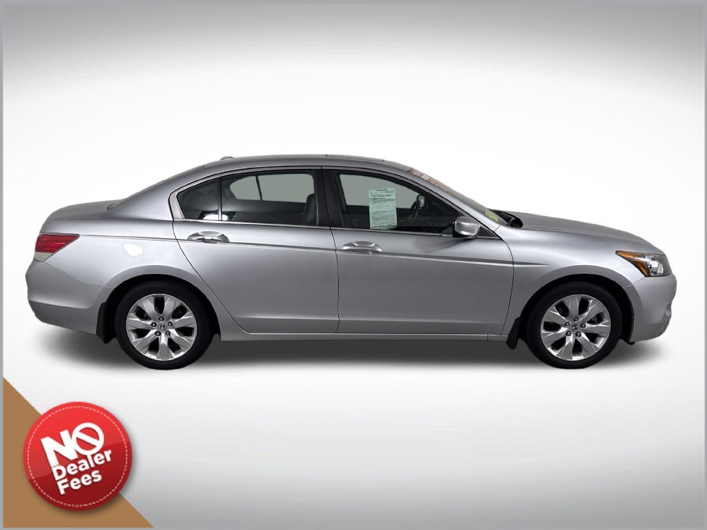 Used 2009 Silver Honda EX-L image 2