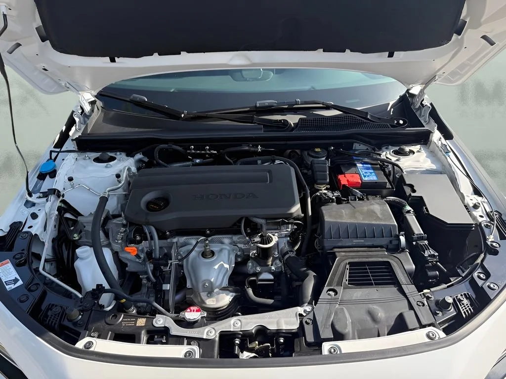 Used 2025  Honda Sport image 28