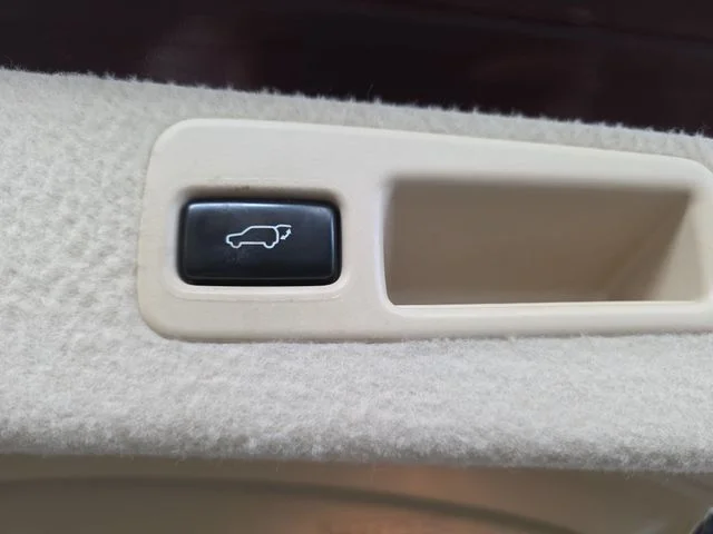 Used 2015 Mica Lexus 350 image 13
