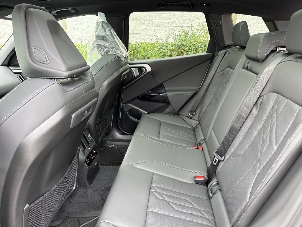New 2026 Gray Metallic BMW 30 xDrive image 23
