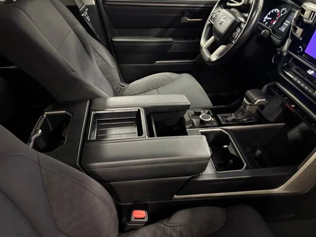 Used 2024 White Toyota SR5 image 21