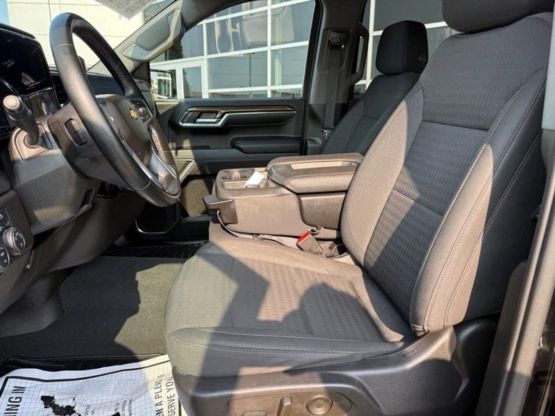 Used 2023 Black Chevrolet LT image 16