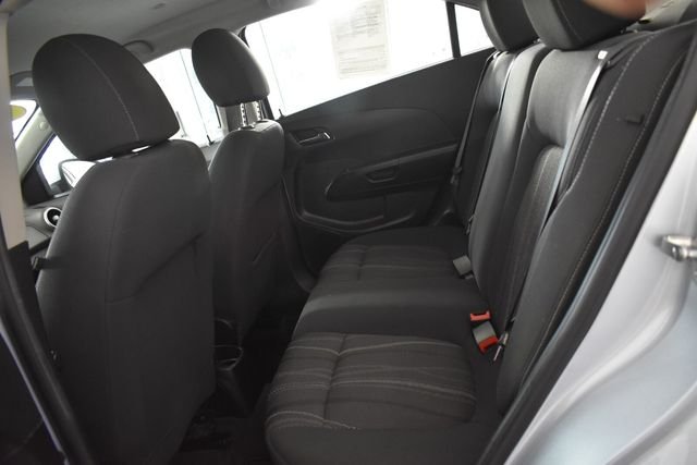 Used 2017 Blue Chevrolet LT image 17