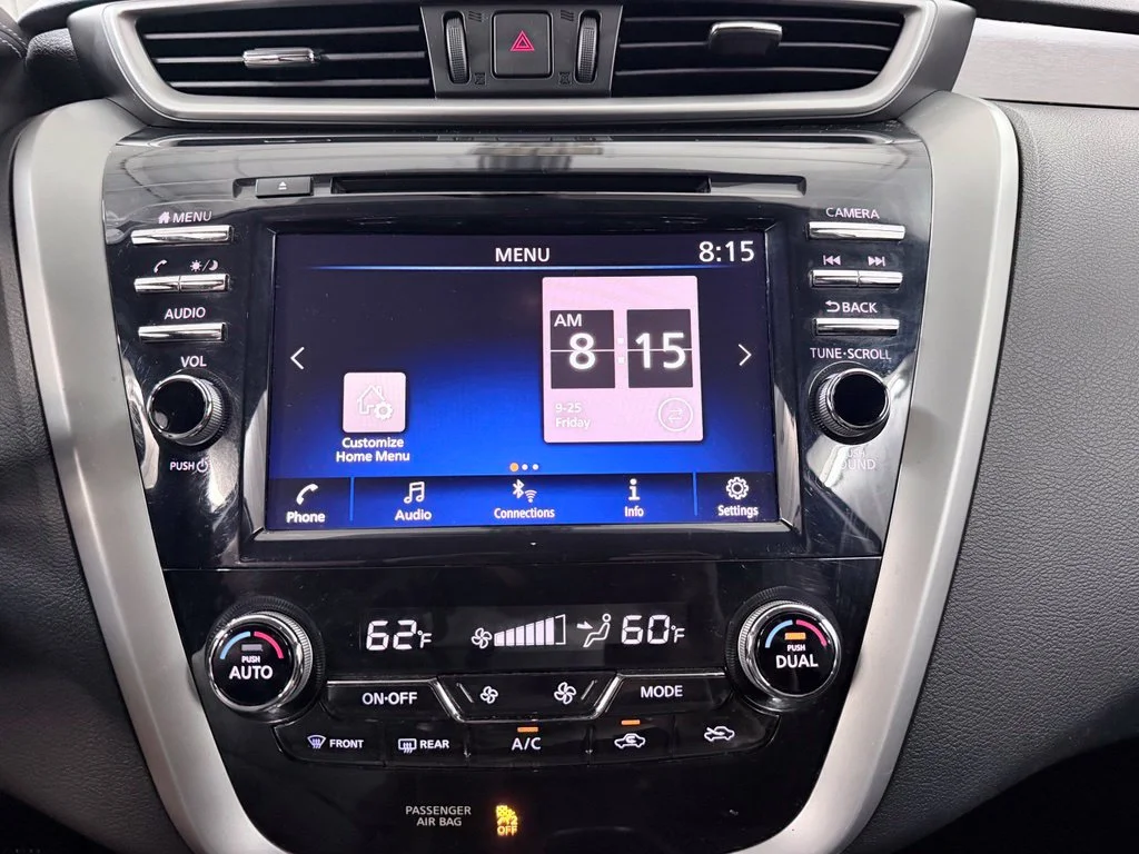 Used 2019 Black Nissan S image 15