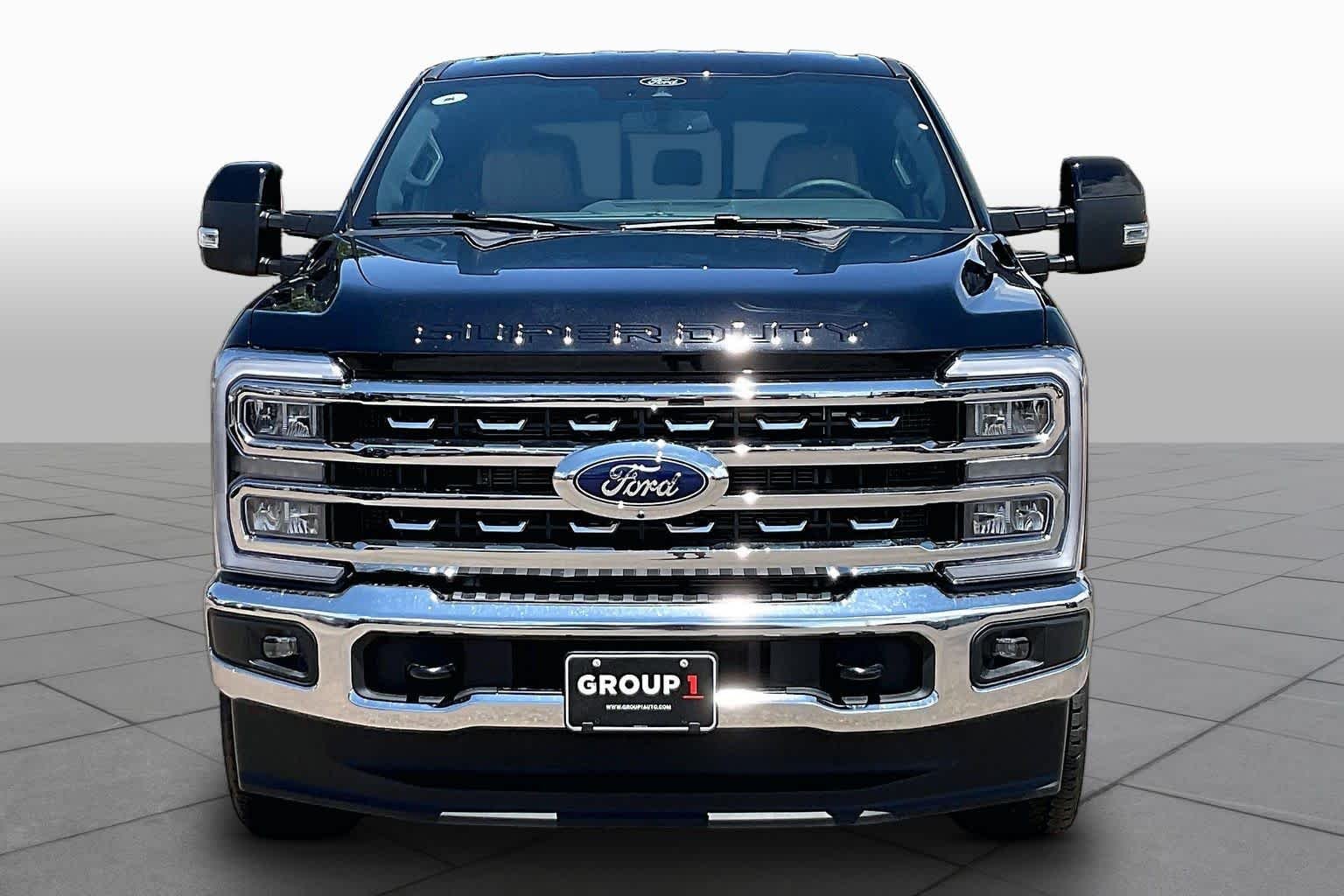 New 2026 Agate Black Metallic Ford F-250® Lariat® image 3