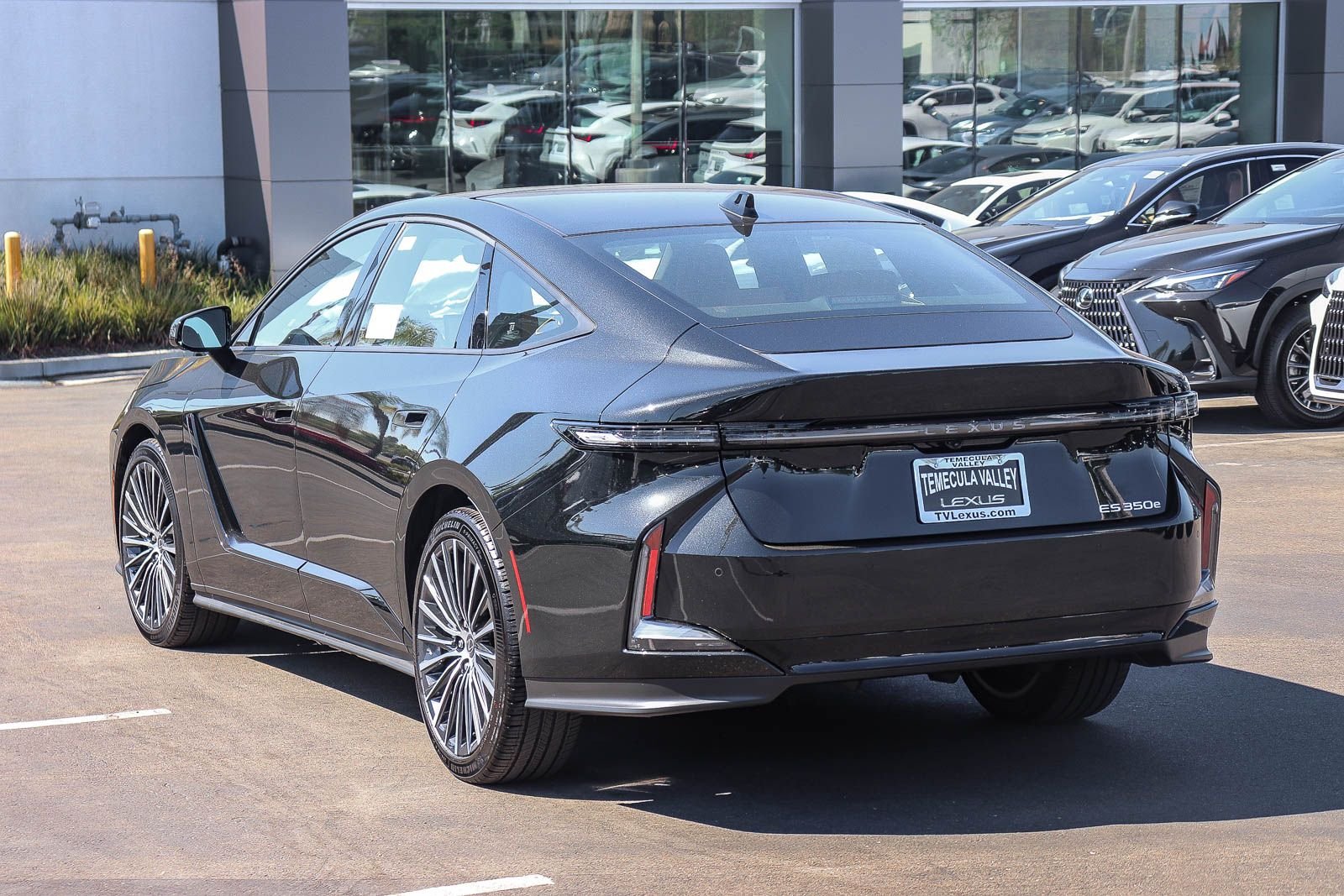 New 2026 Caviar Lexus ES 350e PREMIUM image 4