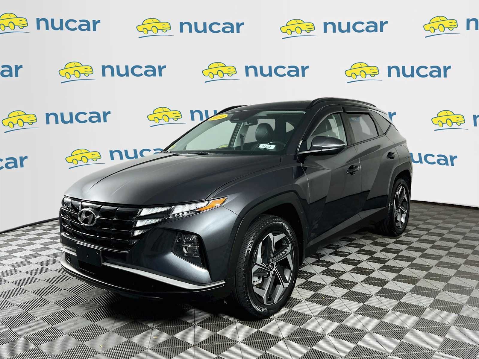 Used 2024 Dark Gray Metallic Hyundai SEL image 3
