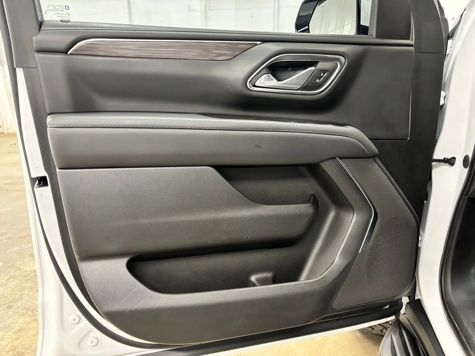 Used 2024 White Chevrolet LS image 17