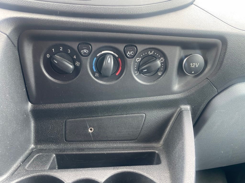 Used 2019 Oxford White Ford Base image 15
