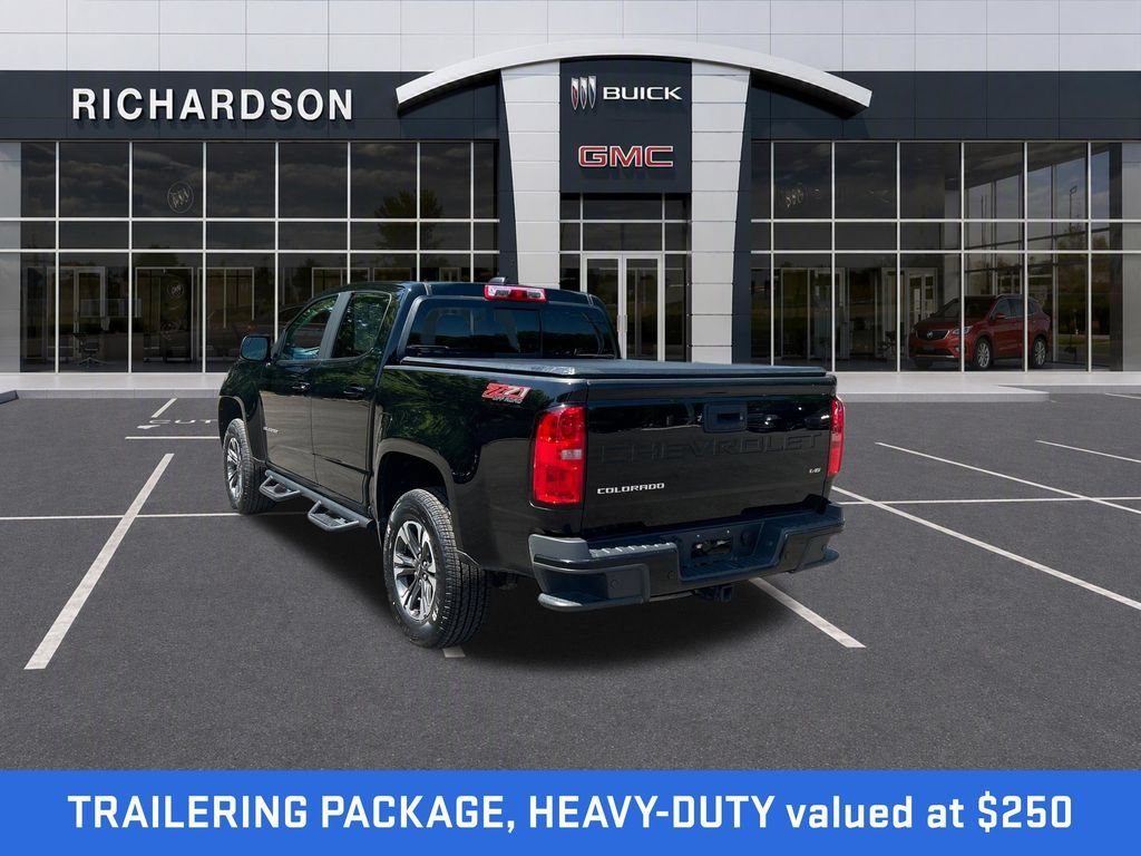Used 2022 Black Chevrolet Z71 image 3