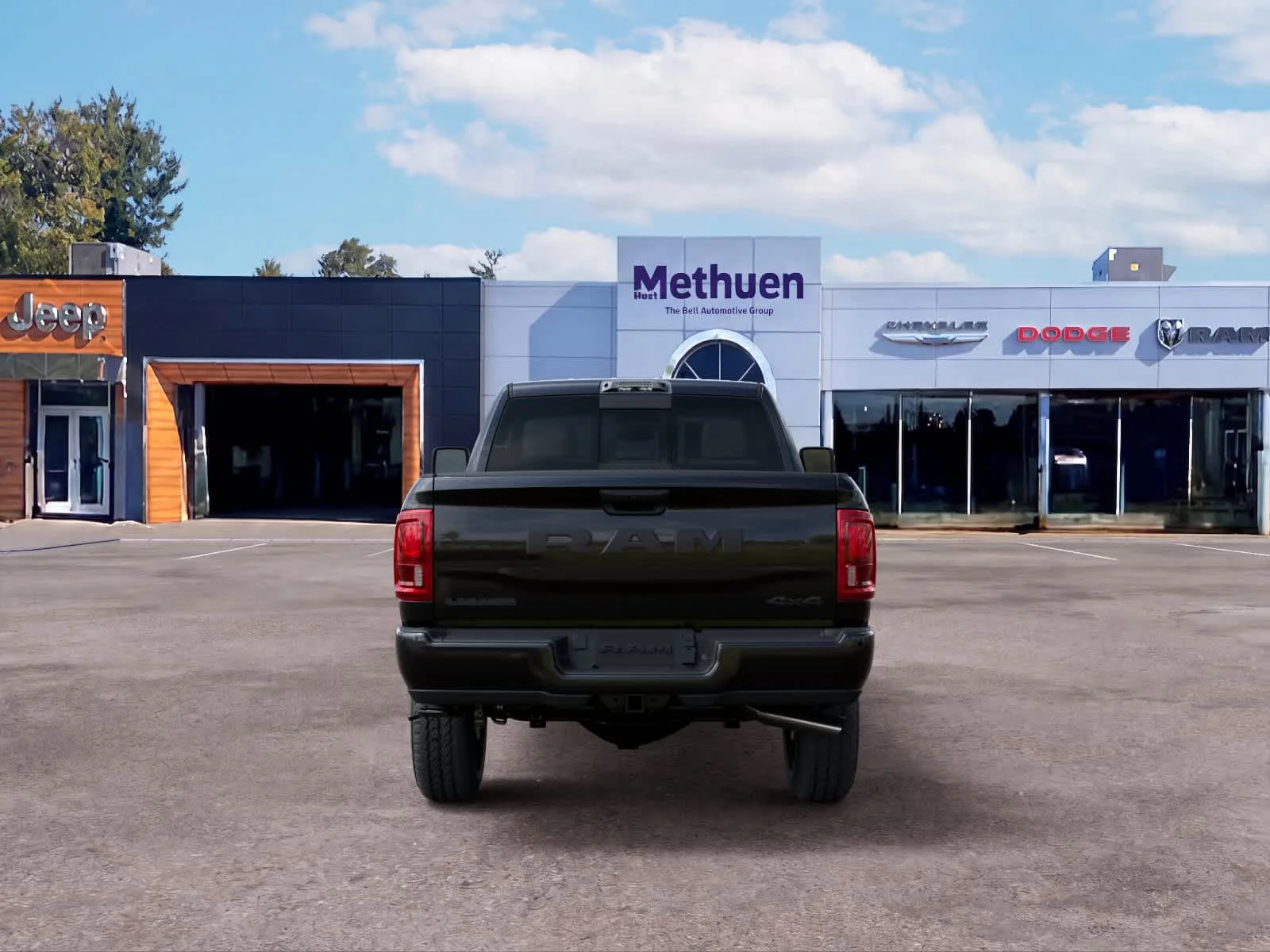 New 2027 Diamond Black Crystal Pearlcoat Ram Laramie image 7