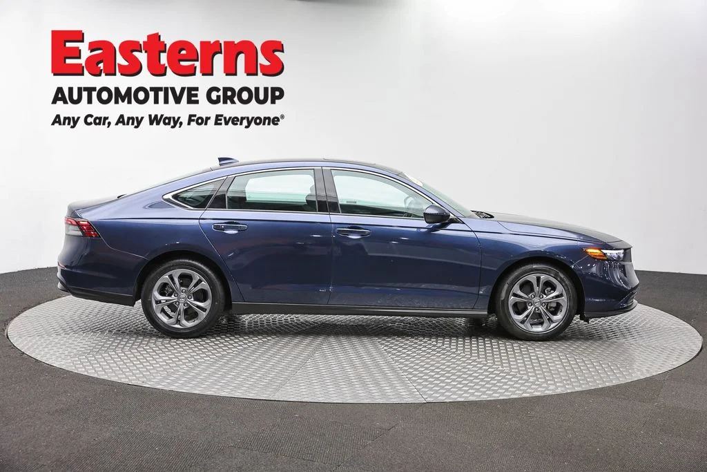 Used 2024 Blue Honda EX image 4