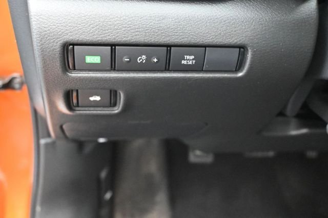 Used 2022 Orange Nissan SR image 21