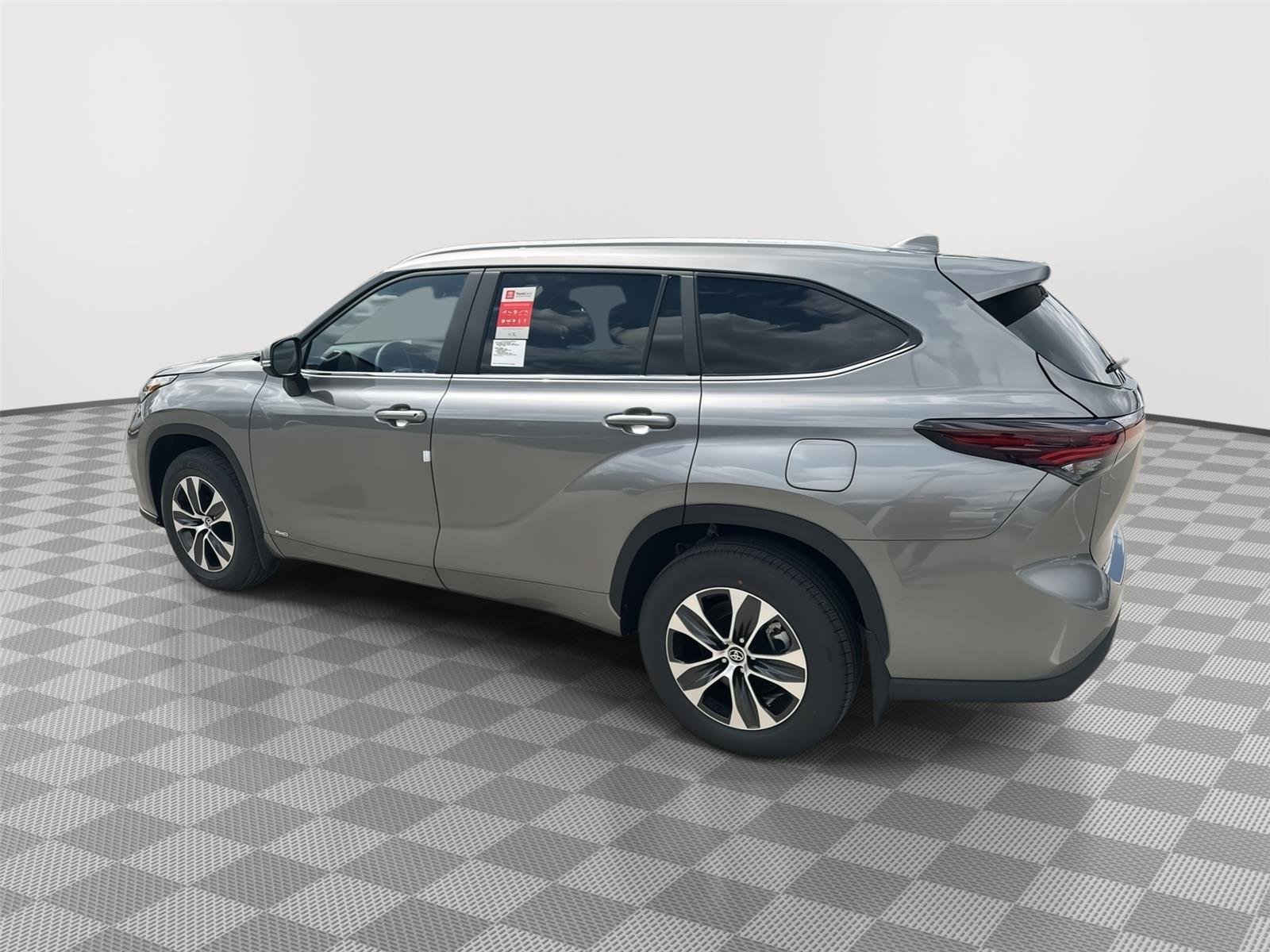 View vehicle photo 7