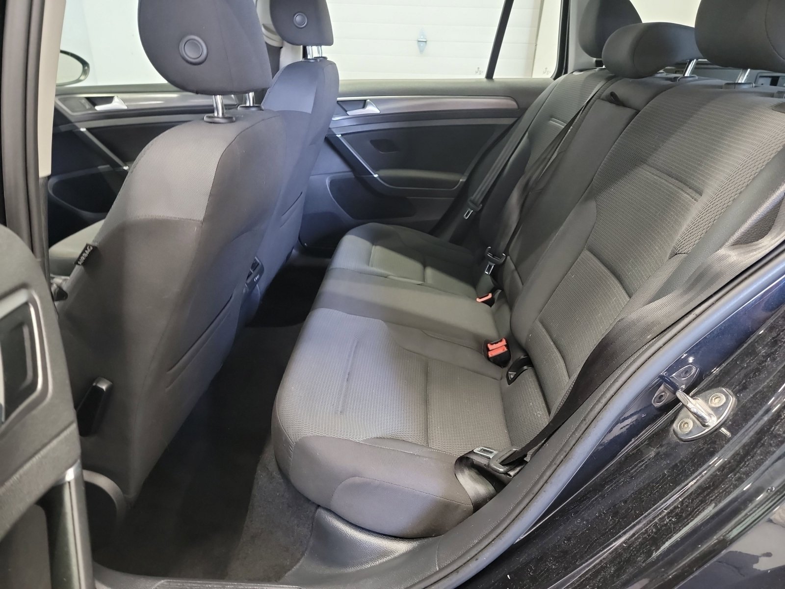 Used 2019 Deep Black Pearl Volkswagen S image 26