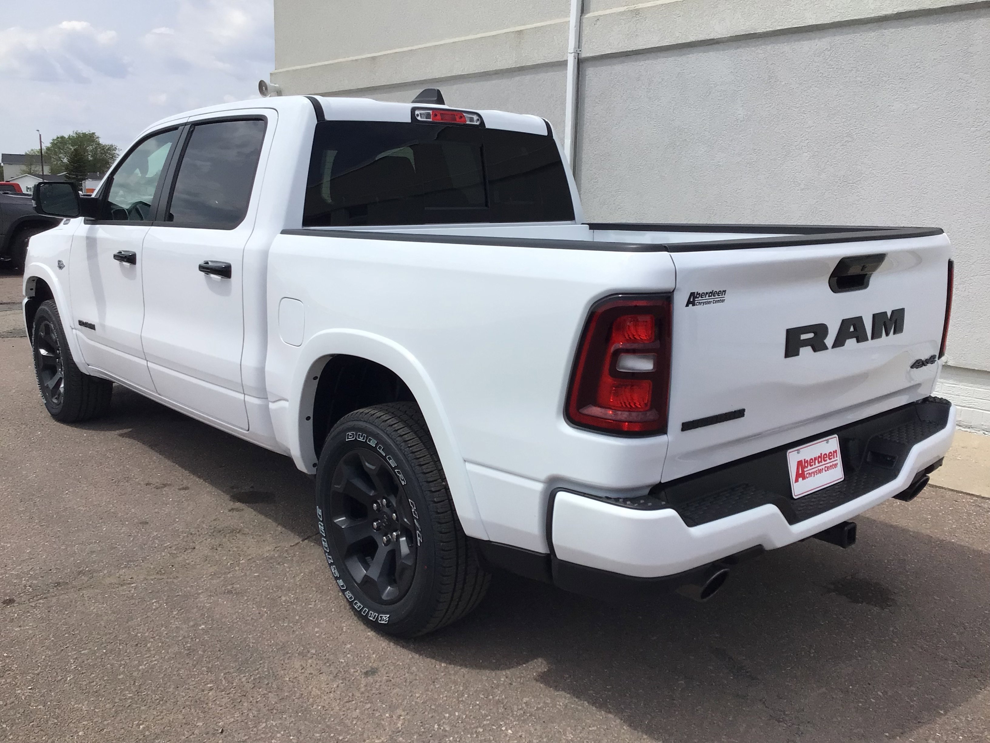 New 2026 Bright White Clear-Coat Exterior Paint RAM Big Horn/Lone Star image 7