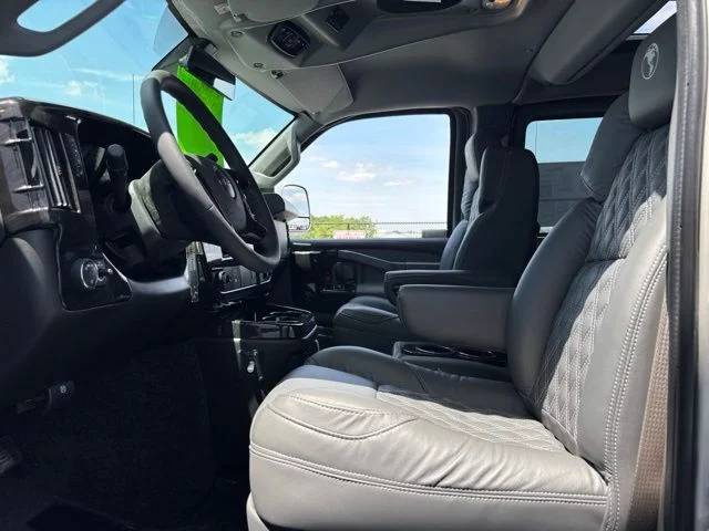 New 2026 Special Exterior Color GMC Explorer Limited SE image 16