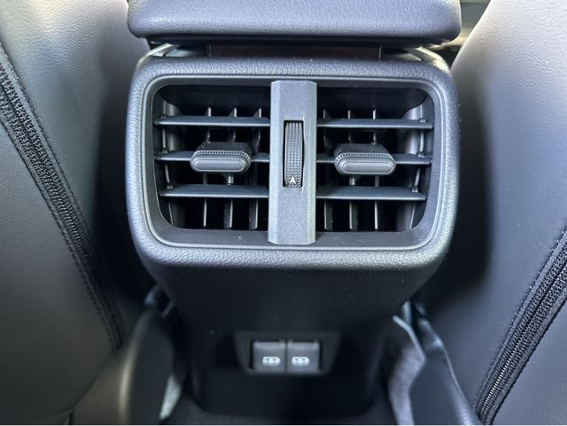 2026 Lexus UX Hybrid 300h Premium - Photo 24