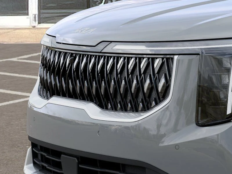 New 2027 Ceramic Silver Kia LXS image 12