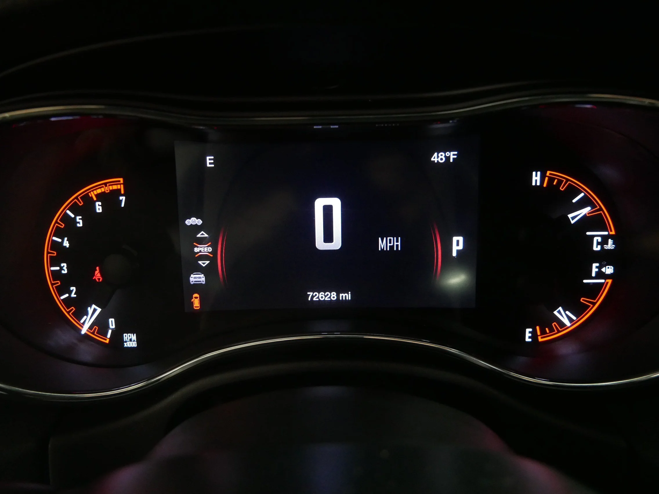 Used 2017 Vice White Tri-Coat Pearl Dodge R/T image 21