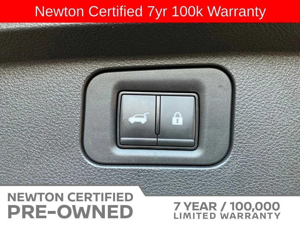 Certified Used 2025 Cherry INFINITI SENSORY image 34
