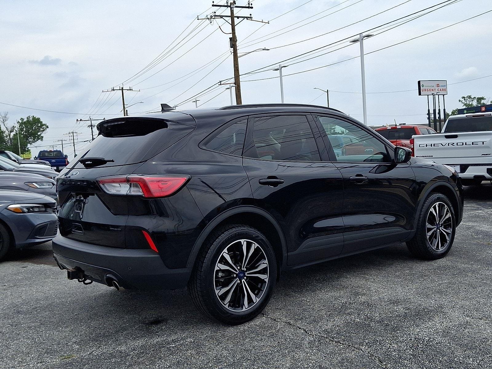 Certified Used 2022 Agate Black Ford SEL image 6